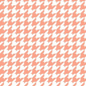 Houndstooth Pattern - Peach and White