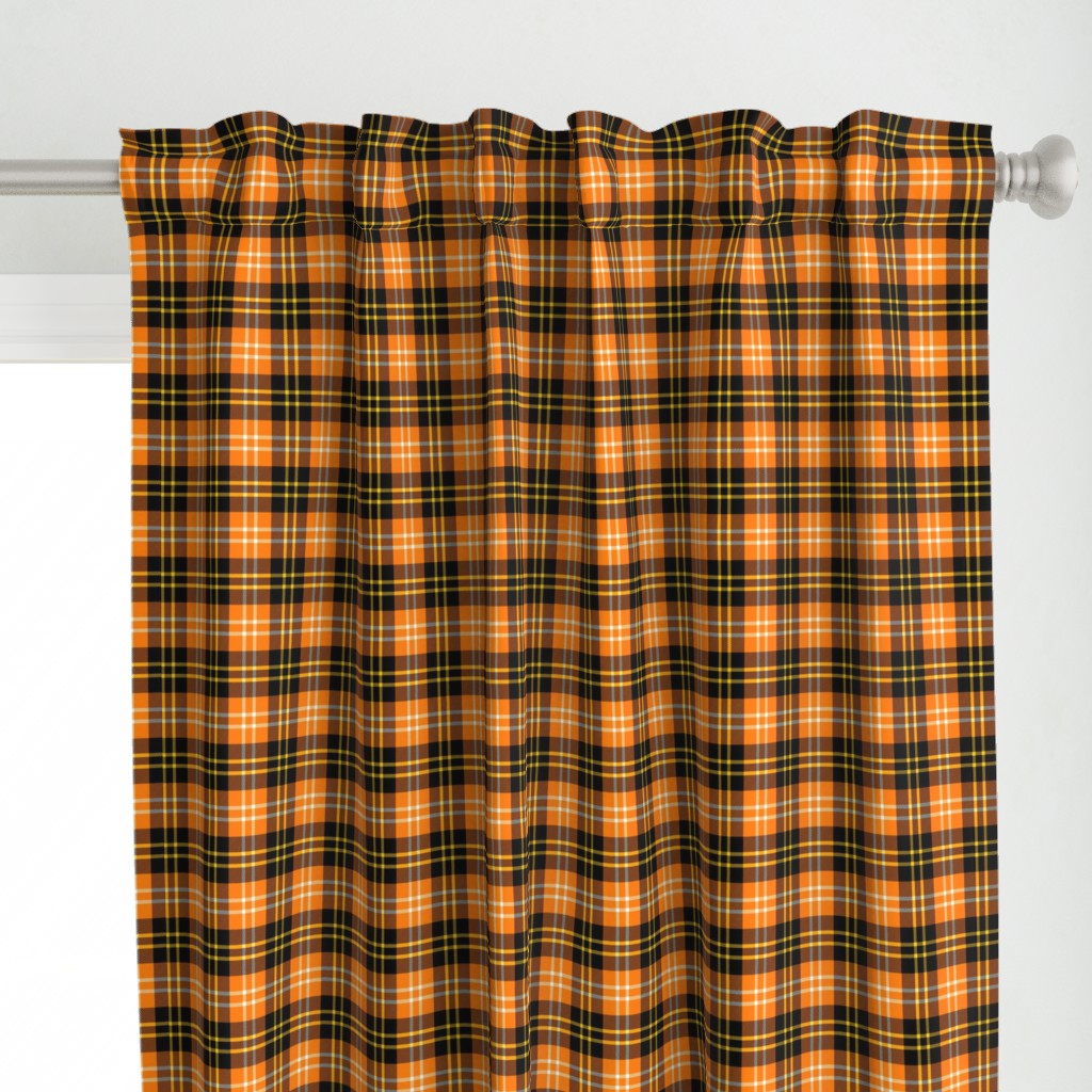 01137720 : tartan : halloween