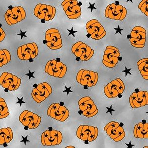 starry eyed and winking pumpkin toss light gray (small scale)