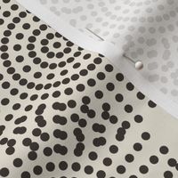 Concentric dots 3