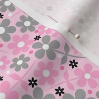 Pink and Grey Daisy Toss - Smaller Scale