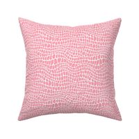 Alligator Pattern - Pink and White