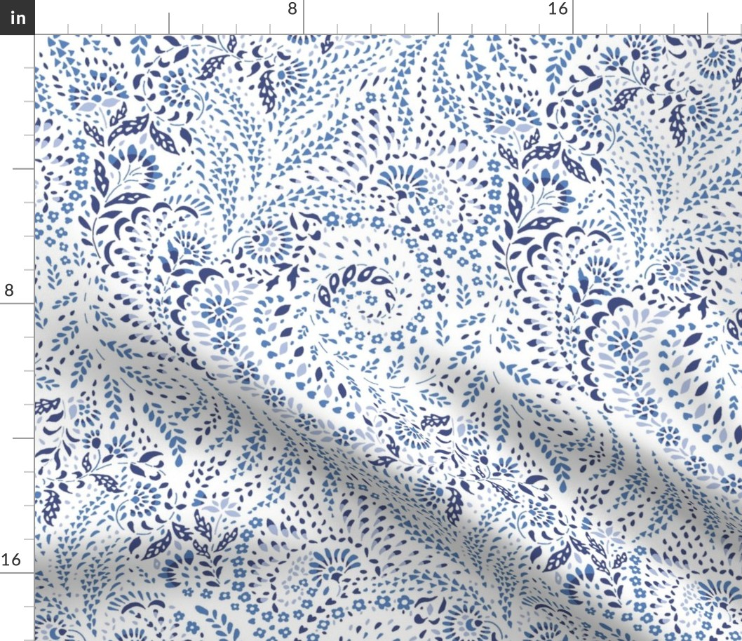 Large Paisley Garden Grows – white and blue