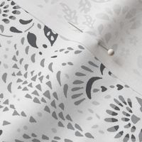 Large Paisley Garden Grows – white and greys