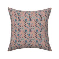 Grandmacore  country Dusty pink floral