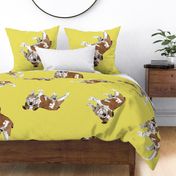 English Bulldogs - Large - Scattered on Yellow