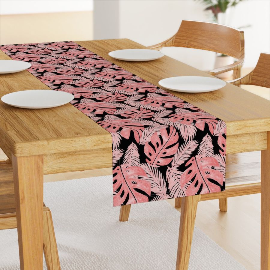 HOME_GOOD_TABLE_RUNNER