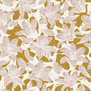 Vintage Lilies - Golden Sand / Medium