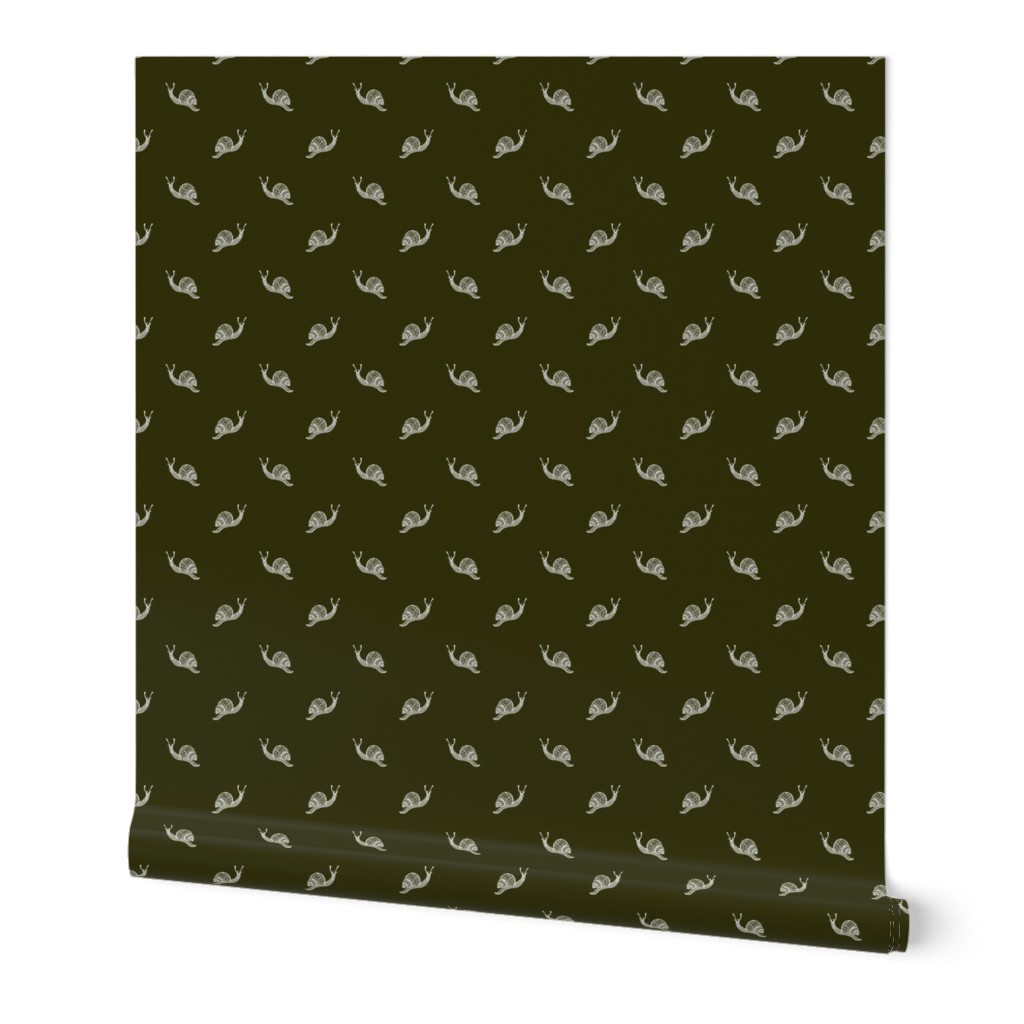 Polka Dot Snail grass green