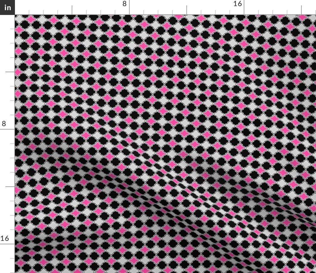XSM custom quatrefoil hot pink, grey and black
