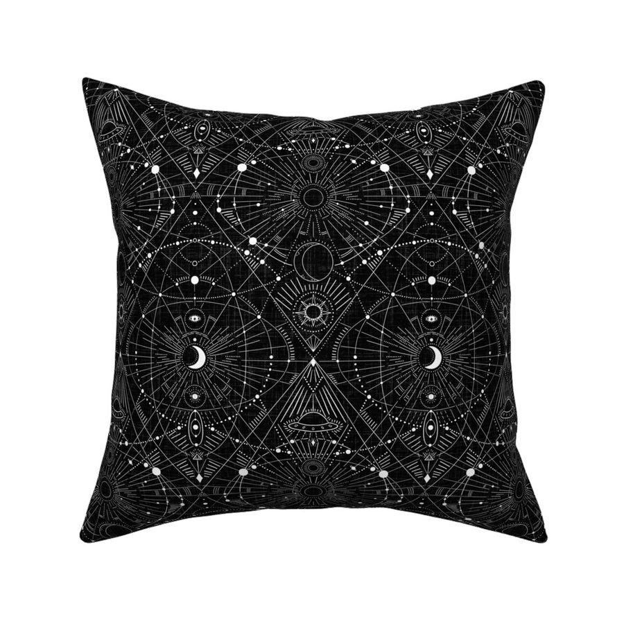 HOME_GOOD_SQUARE_THROW_PILLOW