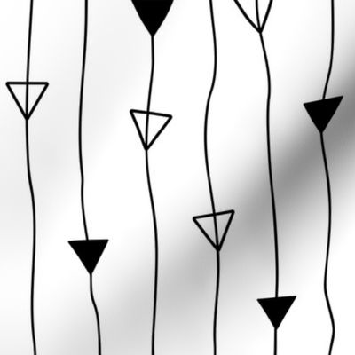 Black and white wallpaper and curtains arrows