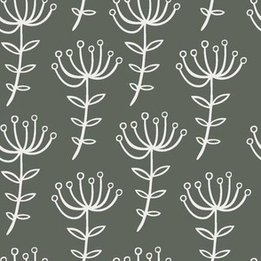 Umbellifer Flower Stems in Olive and Cream White