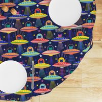 Intergalactic Cats- Rainbow Space Cat- Vintage Multicolored Pets- 80s Retro- Outer Space Ufo Arcade Games Wallpaper