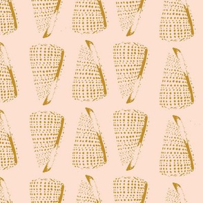 spotty cone shells - Lola - pale peach and gold