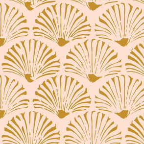 LARGE Art Deco Scallop shell - Lola - Pale Peach and Gold