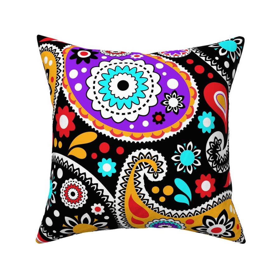 HOME_GOOD_SQUARE_THROW_PILLOW