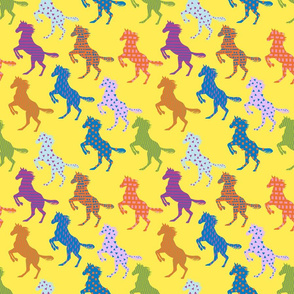 Horses yellow - medium