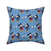 Bigger Classic Minnie and Mickey in Love Retro Vintage Public Domain