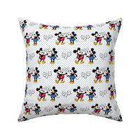 Smaller Classic Minnie and Mickey in Love Retro Vintage Public Domain