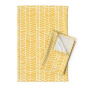 Bigger Scale - Retro Summer - Yellow Tribal Vine