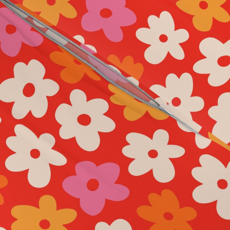 Medium Scale - Retro Summer Daisy Flowers