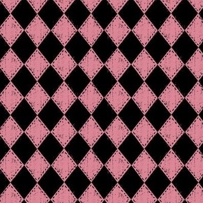 Checkered Diamond Pink and Black