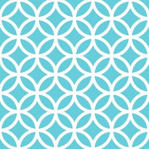 Interlocked Circles Pattern - Brilliant Blue and White
