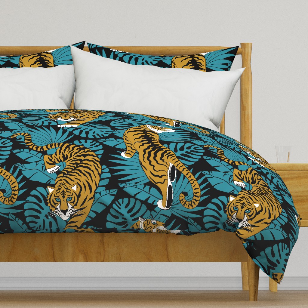 tropical tiger black (large scale) 