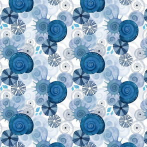 Spiral sea shells blue small