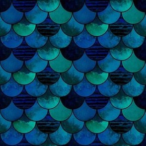 Dark fluorescent blue scales