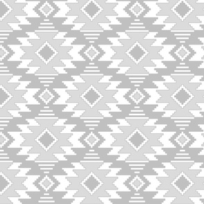 Tribal Aztec Native Ornament - White Silver Gray Pastel Light Ethnic Amulet Boho Pattern - Middle