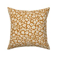 medium // Floral Mini Mini flower field orange shiny copper