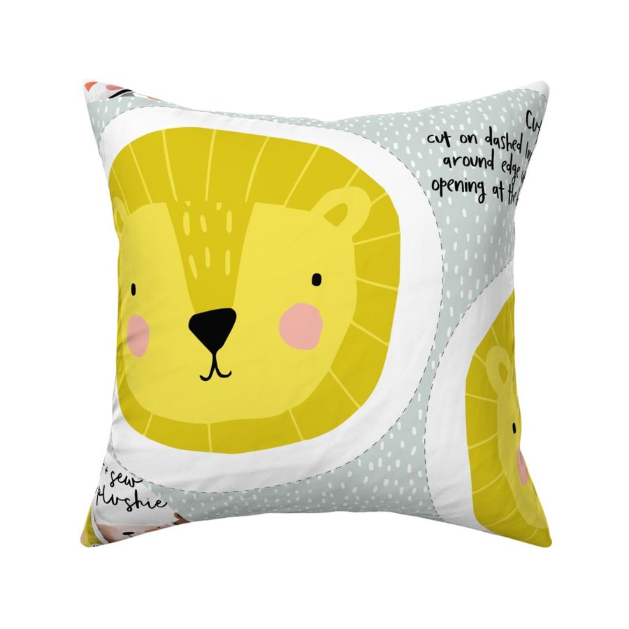 HOME_GOOD_SQUARE_THROW_PILLOW