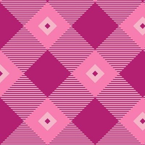 Tartan, Middle diagonal with horizontal stripes, fuchsia and pink squares