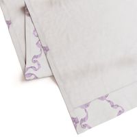 Lilac on White Bow Layout