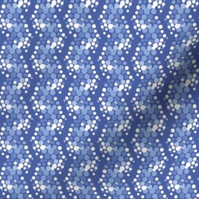 dotted blue zig-zag by rysunki_malunki