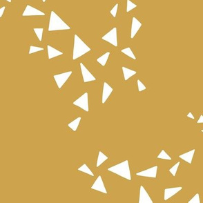 geometric triangles - mustard