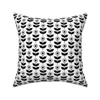 Pattern 0106 - abstract black and white flowers