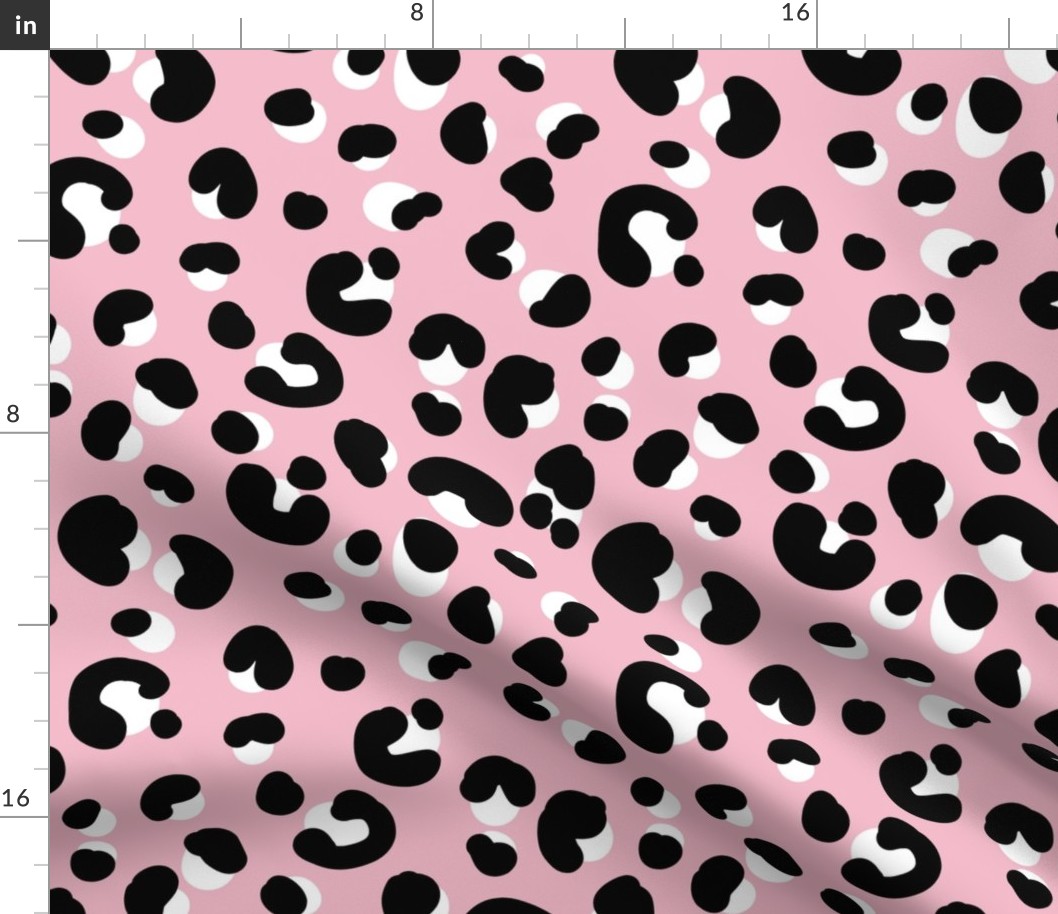 Candy cotton pink Cheetah Large scale