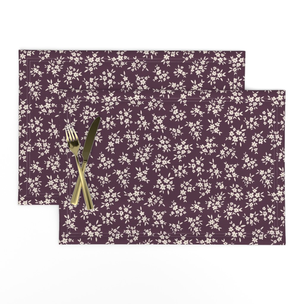 Ditsy Daisy Sprigs in Purple Plum