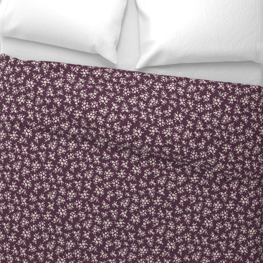 Ditsy Daisy Sprigs in Purple Plum