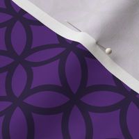 Interlocked Circles Pattern - Grape and Deep Violet