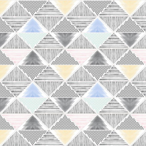 Medium watercolor geometric triangle multi blk/wht pastel