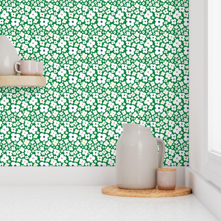 Smaller Scale - Scandi Flower Power in Green + White