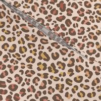 Leopard Print in Earth Tone Gradient (Medium Scale)