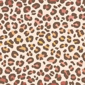 Leopard Print in Earth Tone Gradient (Medium Scale)