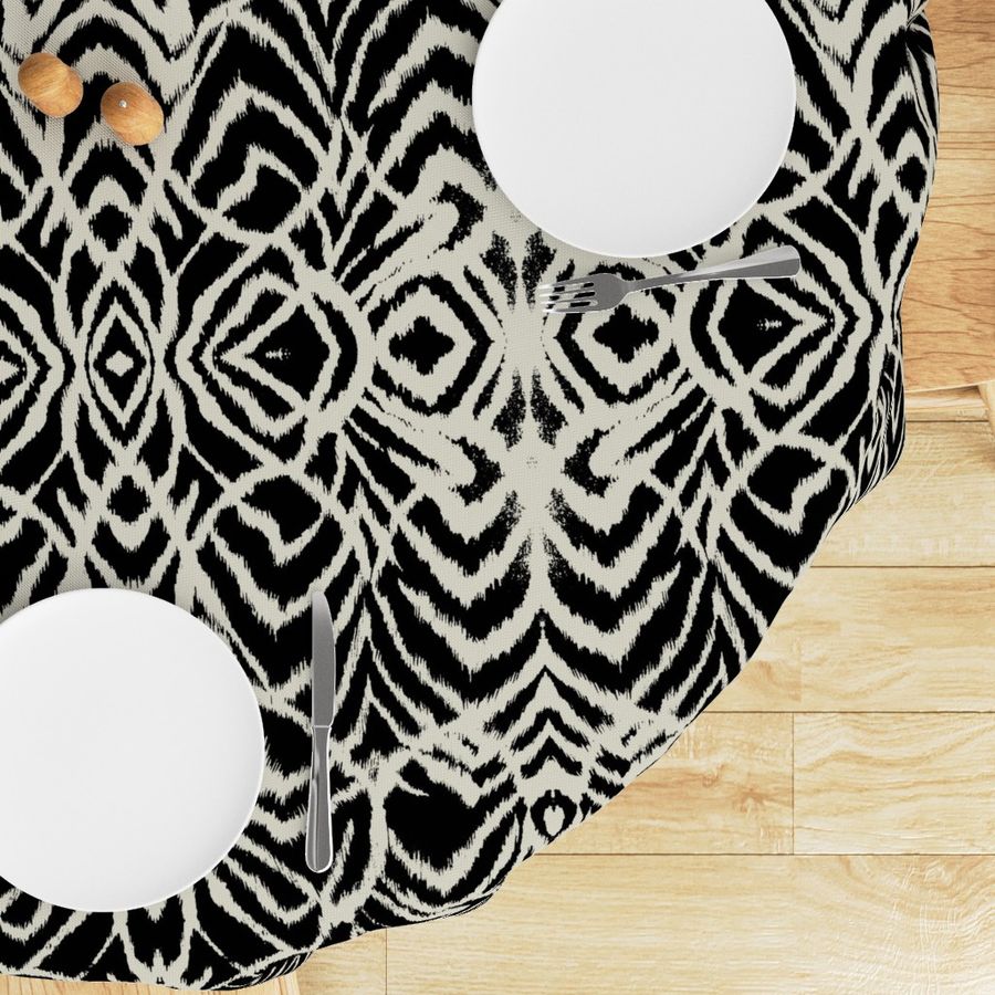 HOME_GOOD_ROUND_TABLE_CLOTH