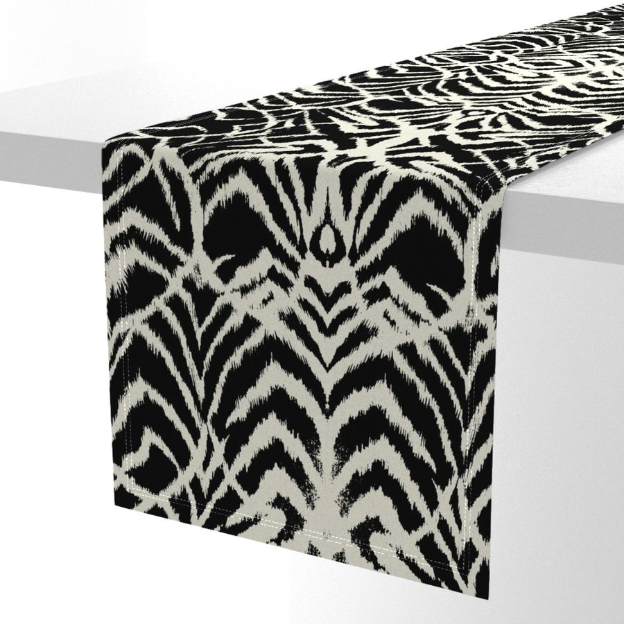 HOME_GOOD_TABLE_RUNNER