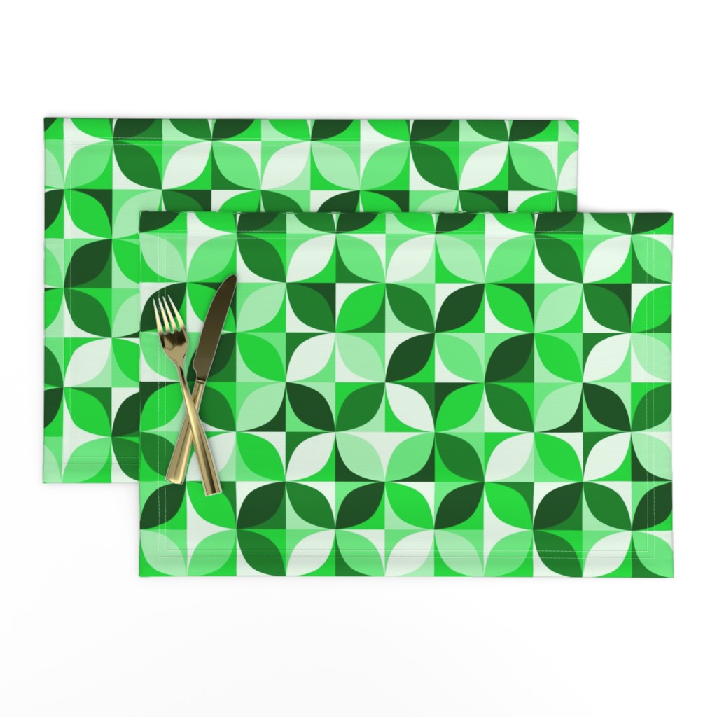 Bright Green Mid-Century Modern Quatrefoil 